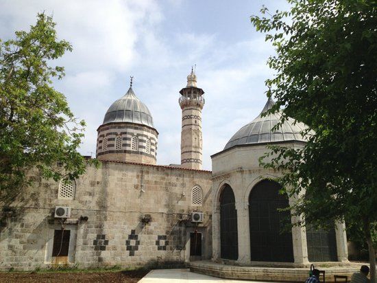 Ulu Cami ve Külliyesi
